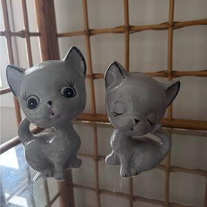 Vintage Gray Ceramic Cat Figurine Pair